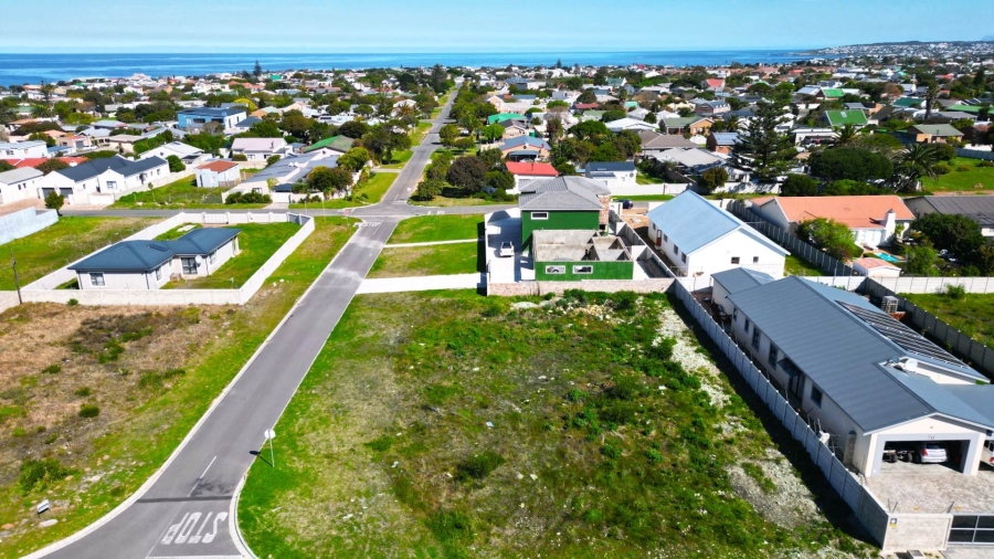 0 Bedroom Property for Sale in Sandbaai Western Cape